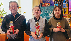 カラオケ喫茶　コロボックル