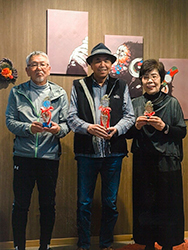 カラオケ喫茶　REST